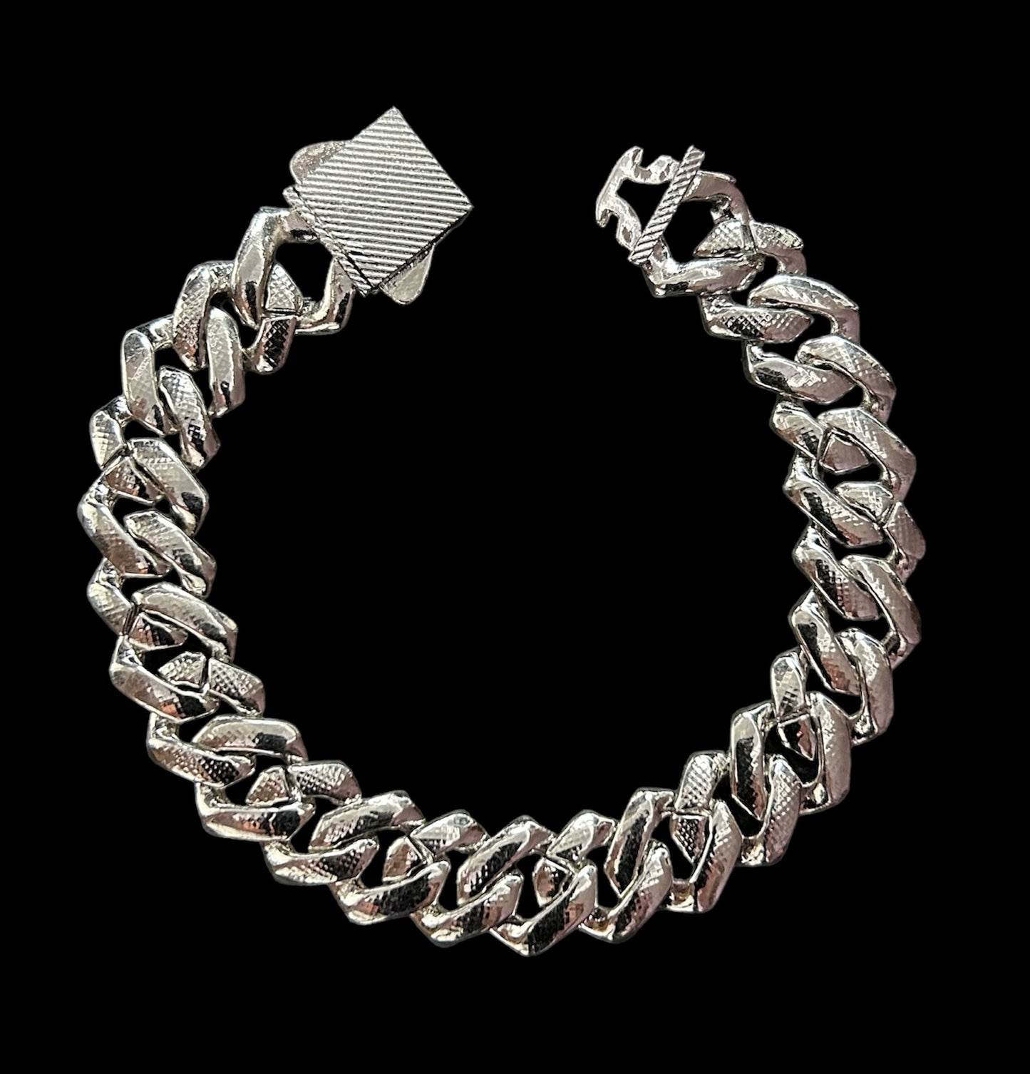 Silver and pink prong chain bracelet