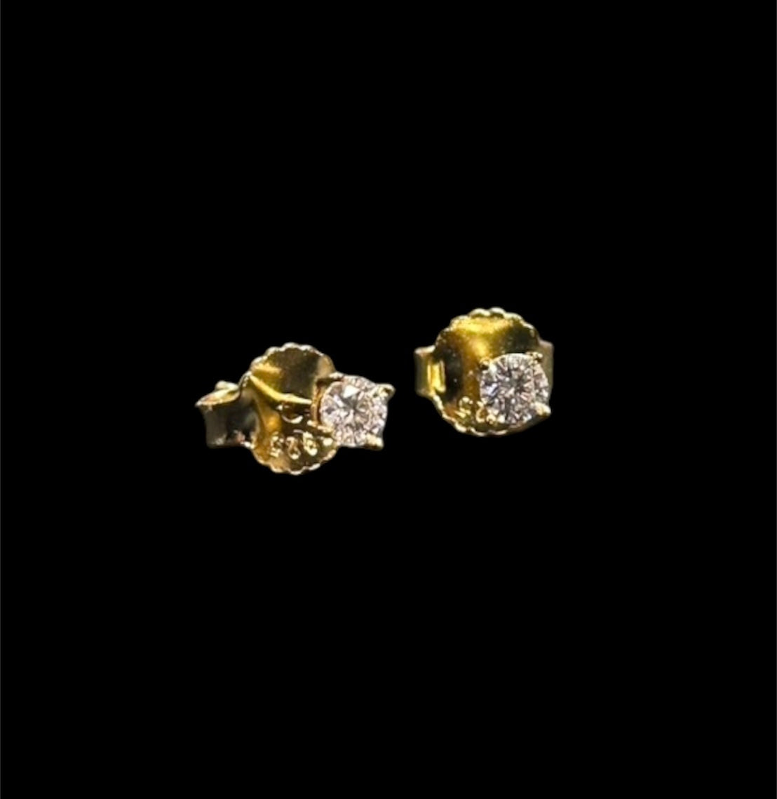 Moissanite Piercing