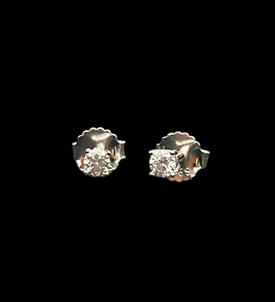Moissanite Piercing